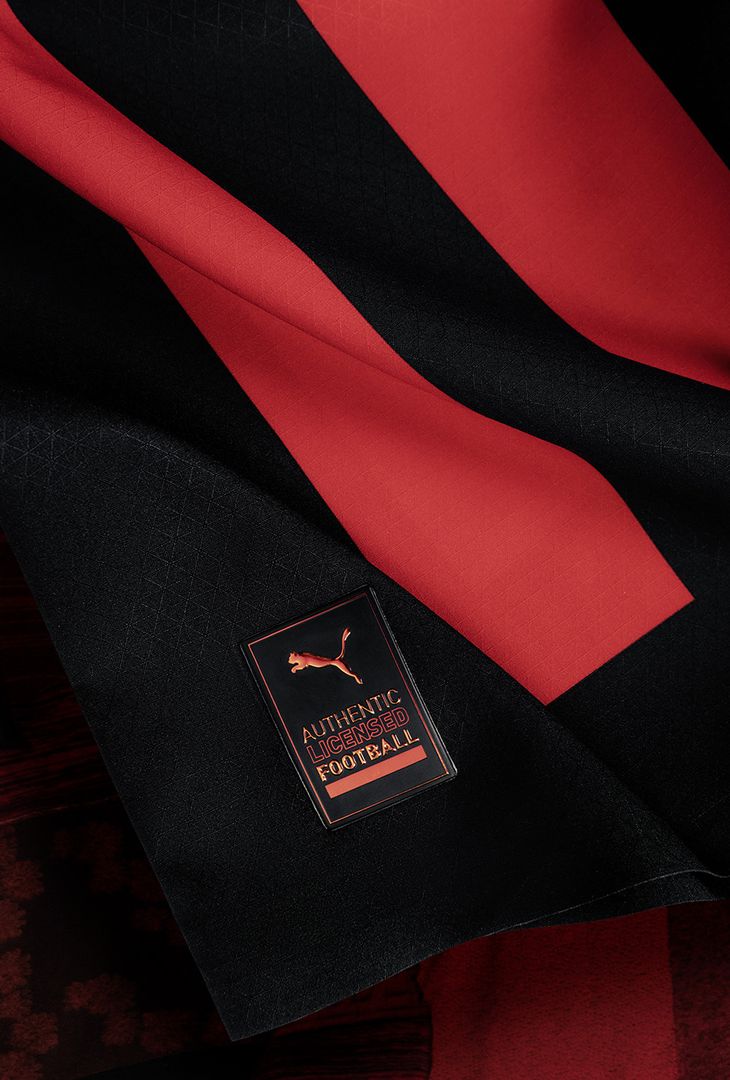 PUMA e AC Milan lanciano la nuova prima maglia 2022-2023 | FOTO - immagine 8
