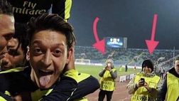 VIDEO – Il magico gol di Ozil in Champions League