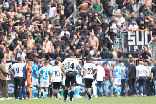Getty Images Spezia Napoli spalti tifosi