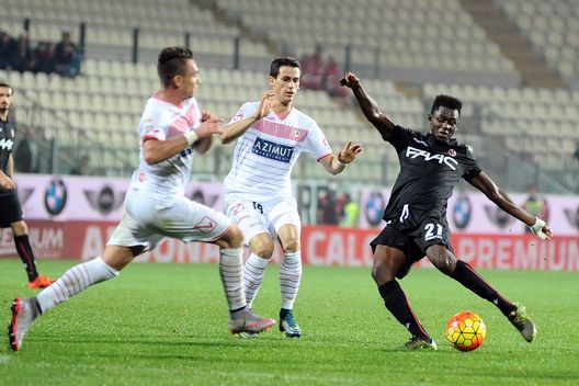  Il Carpi nel match contro il Bologna 