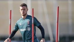Cagliari, Rugani si presenta: “Sto bene, il gruppo è forte. Juventus? Rispondo così”
