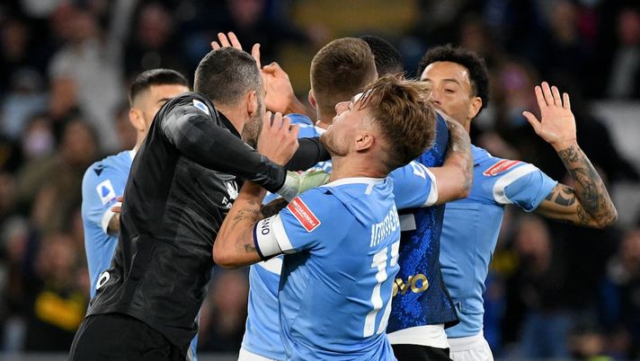 FOTO – Lazio-Inter, i tifosi laziali non dimenticano: striscioni per Anderson e Luiz Felipe - immagine 1