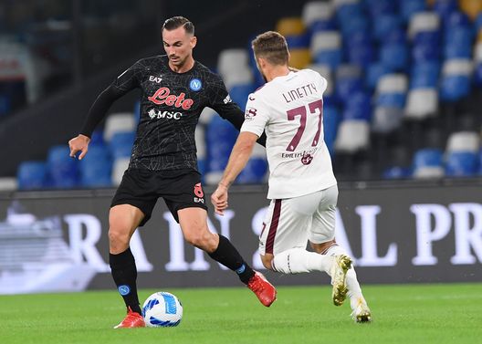 NAPLES, ITALY - OCTOBER 17: Fabián Ruiz of Napoli during the Serie A match between SSC Napoli and Torino FC at Stadio Diego Armando Maradona on October 17, 2021 in Naples, Italy. (Photo by SSC NAPOLI/SSC NAPOLI via Getty Images)