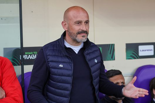 GERMOGLI PH: 20 APRILE 2023 FIRENZE STADIO ARTEMIO FRANCHI CONFERENCE LEAGUE FIORENTINA VS LECH POZNAN NELLA FOTO ITALIANO “Completiamo l’opera”. Italiano avvisa e teme altri crolli mentali- immagine 2