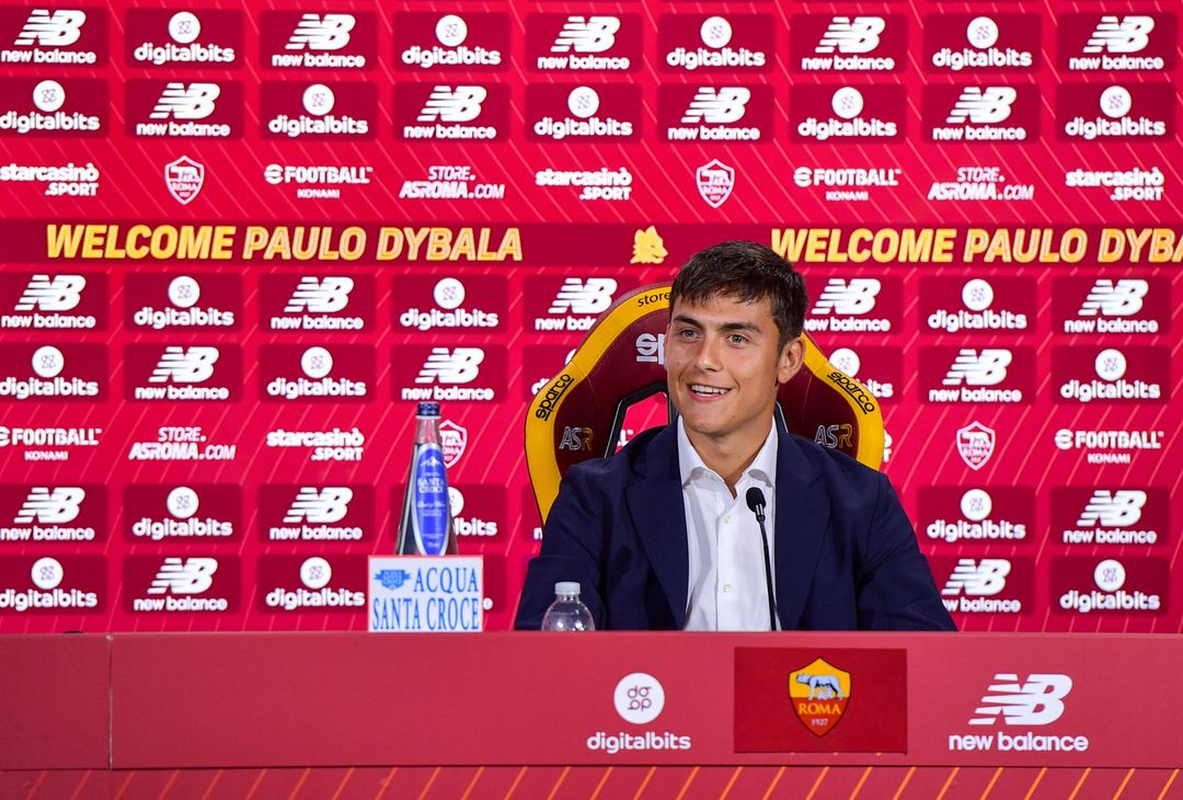 La conferenza stampa di presentazione di Dybala – FOTO GALLERY - immagine 10
