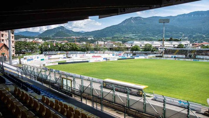 Il derby della trasferta vietata, Mantova in dieci: orgoglio Trento e pareggio finale - immagine 1