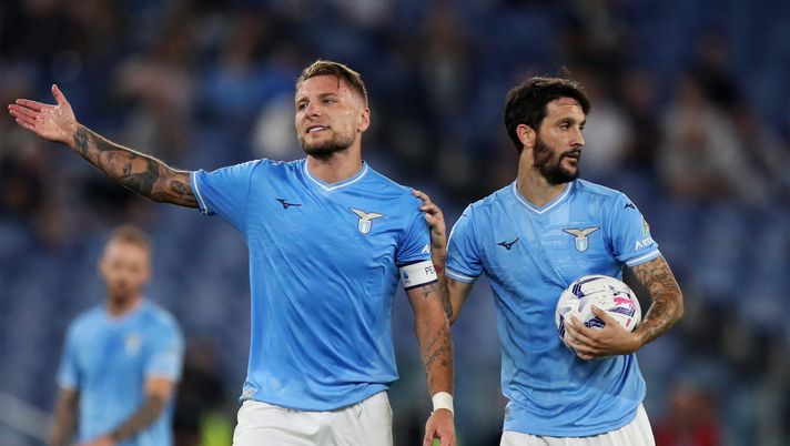 ROME, ITALY - SEPTEMBER 27: Ciro Immobile and Luis Alberto of SS Lazio react during the Serie A TIM match between SS Lazio and Torino FC at Stadio Olimpico on September 27, 2023 in Rome, Italy. (Photo by Paolo Bruno/Getty Images) Lazio in trasferta a viso aperto: segna e concede tanto - immagine 1