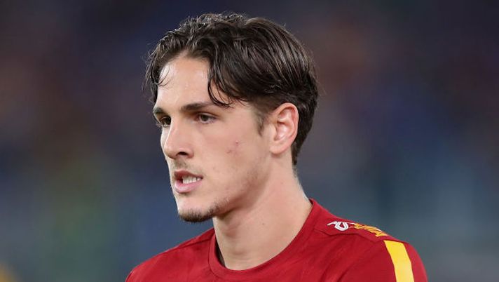 <> during the UEFA Europa League group C match between AS Roma and Real Betis at Stadio Olimpico on October 6, 2022 in Rome, Italy. Gazzetta: “Zaniolo non si presenta a Trigoria: scelta concordata con la Roma” - immagine 1