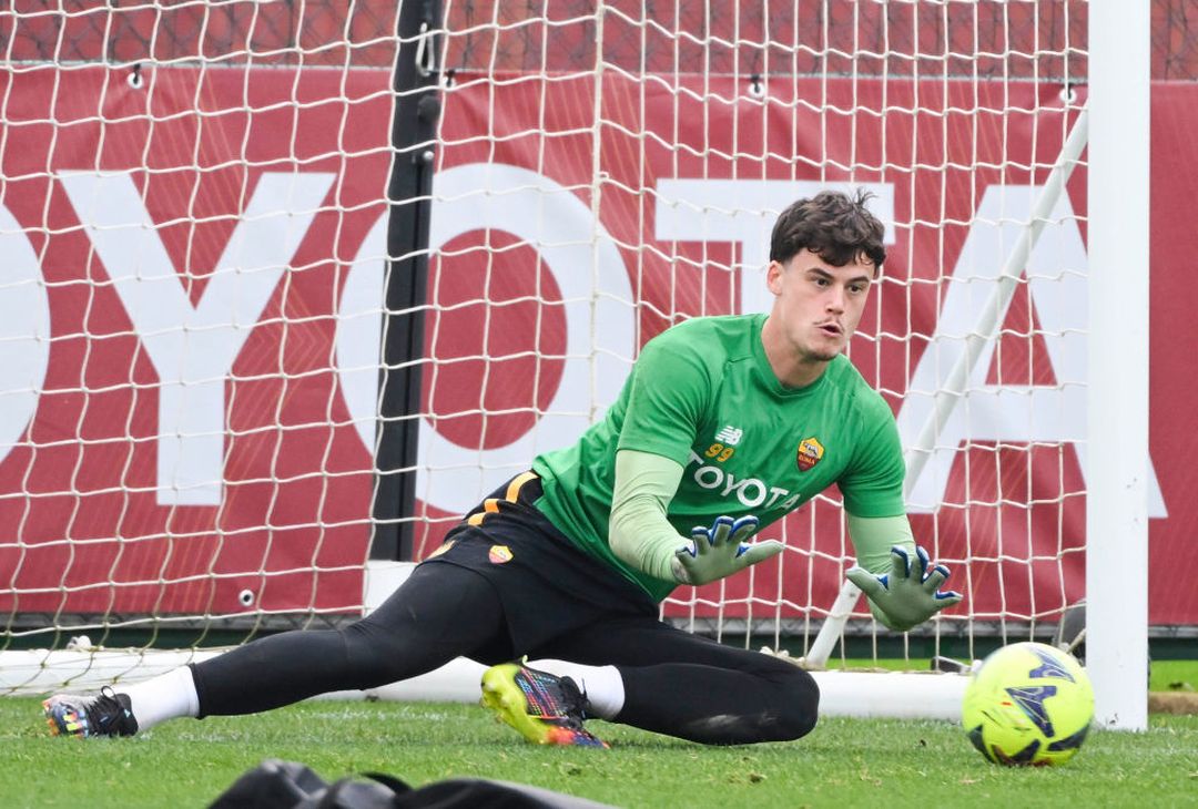 Roma, seconda giornata di allenamenti aspettando il Bologna – FOTO GALLERY - immagine 9