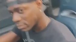 Balotelli sfreccia con la sua super auto in dolce compagnia (VIDEO)