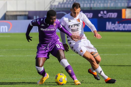 GERMOGLI PH: 22 NOVEMBRE 2020 FIRENZE STADIO ARTEMIO FRANCHI SERIE A FIORENTINA VS BENEVENTO NELLA FOTO DUNCAN GERMOGLI PH: 22 NOVEMBRE 2020 FIRENZE STADIO ARTEMIO FRANCHI SERIE A FIORENTINA VS BENEVENTO NELLA FOTO DUNCAN