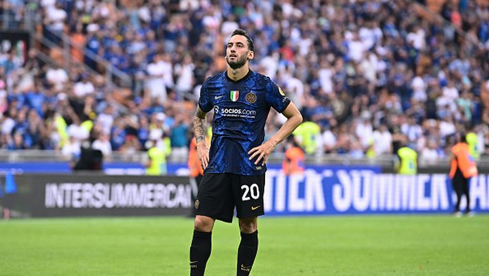 Furto a casa Calhanoglu: proprio durante un derby milanese… - immagine 1