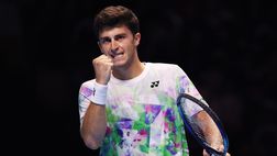 Tennis Napoli Cup, trionfa Luca Nardi in finale: “Mi tingerò il ciuffo d’azzurro”