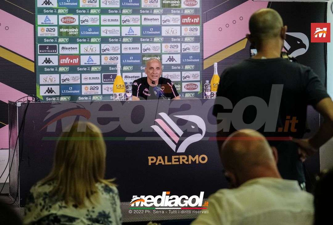 FOTO PALERMO, verso il Genoa: la conferenza di mister Corini (Gallery) - immagine 10