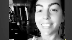 VIDEO / Georgina Rodriguez corre e si allena in palestra felice e distrutta