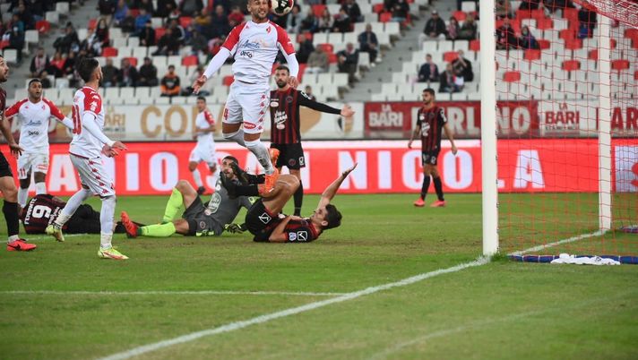 Torna il grande pubblico in C: per Bari-Foggia più di 20 mila spettatori - immagine 1