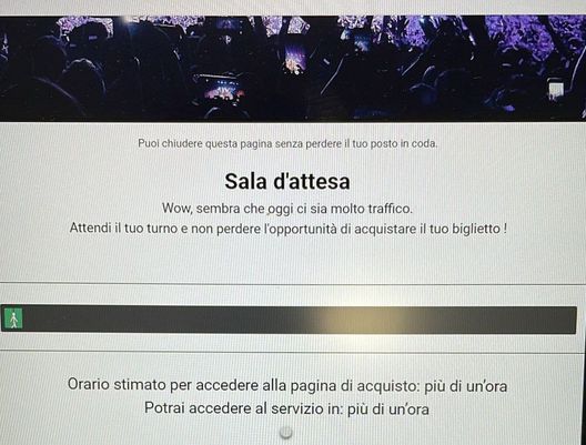 Lazio-Roma, al via la prelazione per gli abbonati: code di un’ora per i biglietti- immagine 2
