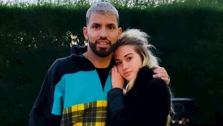 Il Kun Aguero ufficializza la sua storia con Sofia, stoccata feroce della figlia di Maradona 