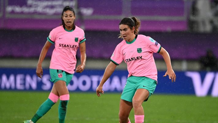 GOTHENBURG, SWEDEN - MAY 16: Mariona Caldentey of FC Barcelona on the ball during the UEFA Women's Champions League Final match between Chelsea FC and Barcelona at Gamla Ullevi on May 16, 2021 in Gothenburg, Sweden. (Photo by David Lidstrom/Getty Images) 