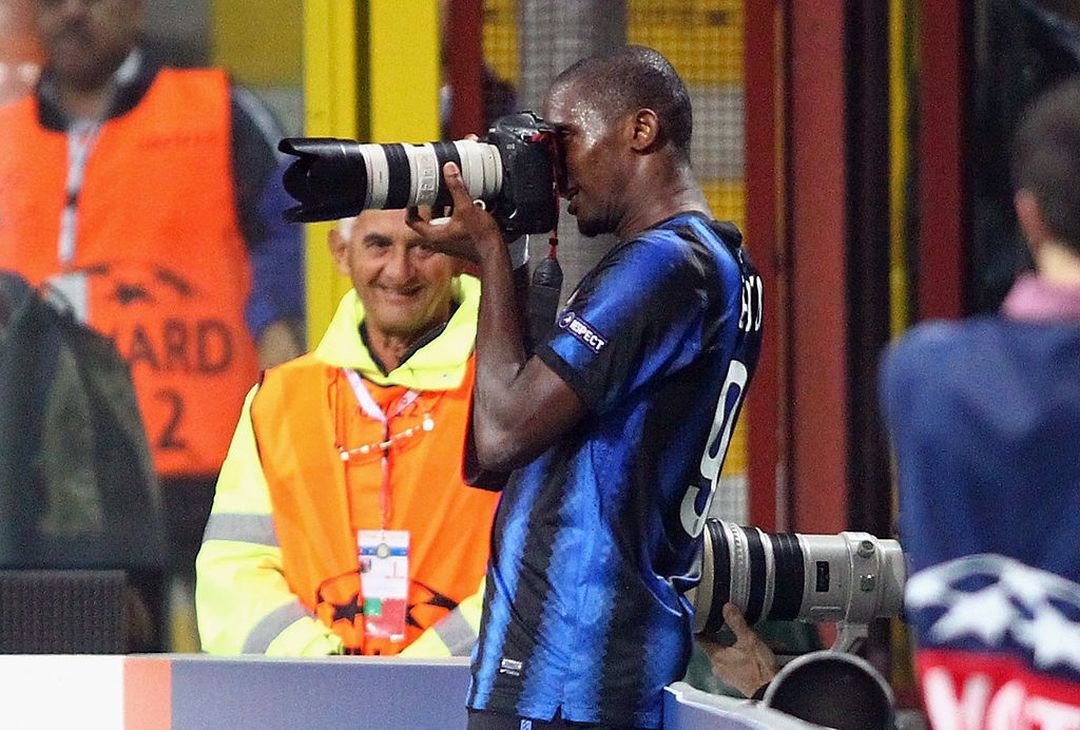  Ancora Eto'o in versione fotografo contro il Werder 