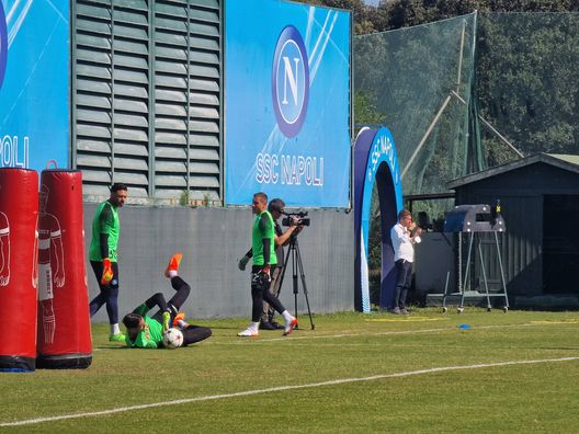 Verso Ajax-Napoli, quasi tutti a disposizione per Spalletti: a parte solo Osimhen- immagine 2