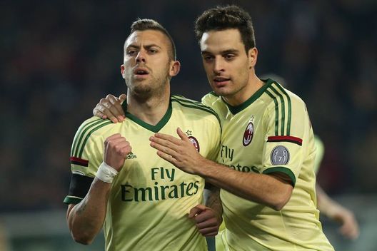 L'esultanza di Menez e Bonaventura (fonte foto: gazzetta.it) L'esultanza di Menez e Bonaventura (fonte foto: gazzetta.it)