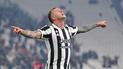 Juventus-Cagliari 2-0: il film della partita dello Stadium | VIDEO