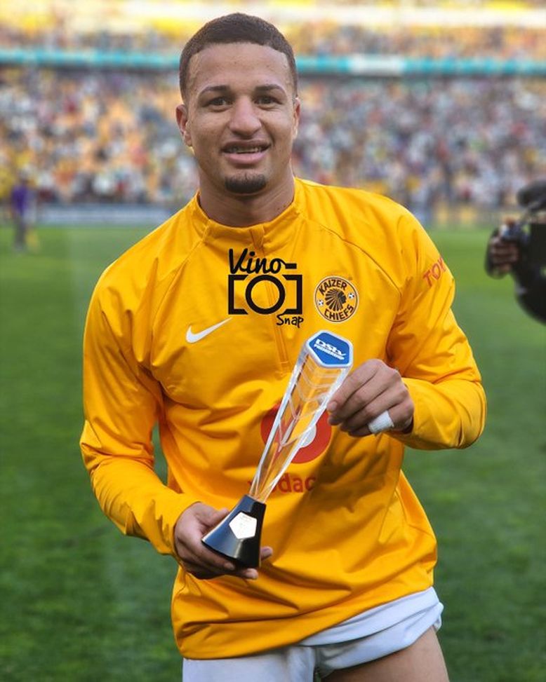 Dopo quasi mille giorni, riecco i tifosi al derby di Soweto: gol dalla propria metà campo!- immagine 2