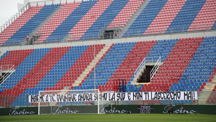 Crotone, l’Aic esprime solidarietà ai calciatori: “Chiarezza sull’accaduto” - immagine 1