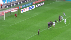 VIDEO / Payet prende il pennello e dipinge un arcobaleno spettacolare!