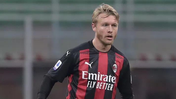 Simon Kjaer (difensore AC Milan), qui durante Milan-Verona 2-2 (Serie A 2020-2021) | AC Milan News (Getty Images)
