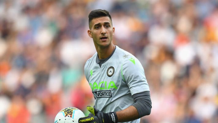 UDINE, ITALY - SEPTEMBER 29: Juan Musso of Udinese Calcio looks on during the Serie A match between Udinese Calcio and Bologna FC at Stadio Friuli on September 29, 2019 in Udine, Italy. (Photo by Alessandro Sabattini/Getty Images) Udinese, Gotti: “Musso è da alti livelli. Non critico de Paul, ma…” - immagine 1