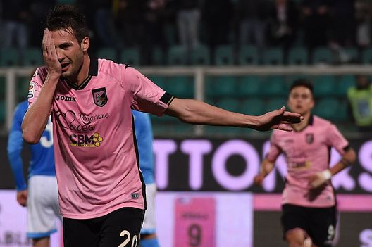 Franco Vazquez esulta durante Palermo-Napoli 3-1 