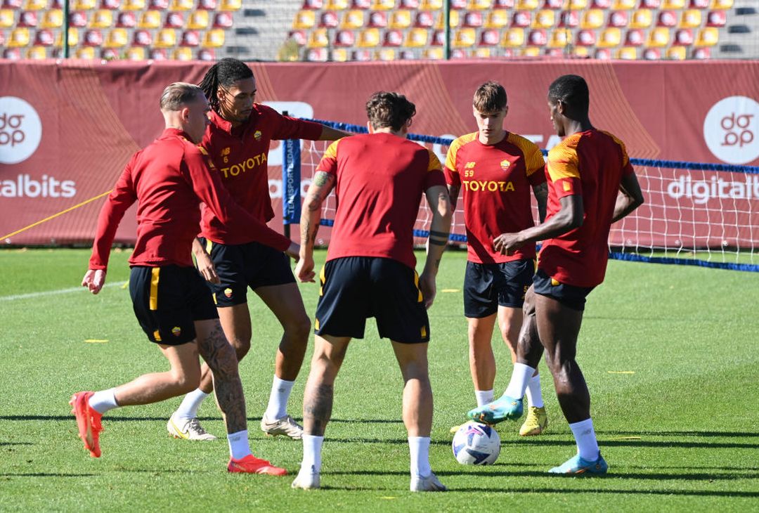 Trigoria, rifinitura in vista della sfida col Sassuolo – FOTO GALLERY - immagine 8