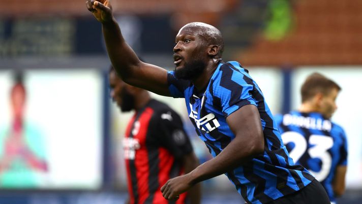 MILAN, ITALY - OCTOBER 17: Romelu Lukaku of FC Internazionale celebrates his goal during the Serie A match between FC Internazionale and AC Milan at Stadio Giuseppe Meazza on October 17, 2020 in Milan, Italy. (Photo by Marco Luzzani/Getty Images) MILAN, ITALY - OCTOBER 17: Romelu Lukaku of FC Internazionale celebrates his goal during the Serie A match between FC Internazionale and AC Milan at Stadio Giuseppe Meazza on October 17, 2020 in Milan, Italy. (Photo by Marco Luzzani/Getty Images)