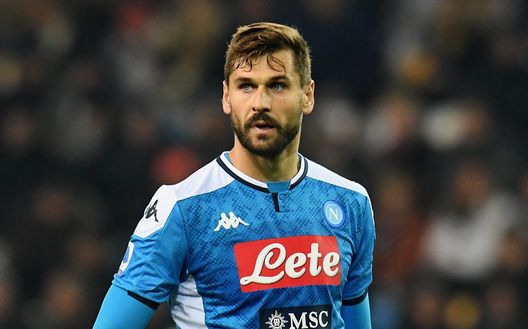 Fernando Llorente con la maglia del Napoli Fernando Llorente con la maglia del Napoli