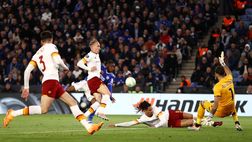 Leicester-Roma, le pagelle dei quotidiani: in difesa spicca Smalling, Zalewski top