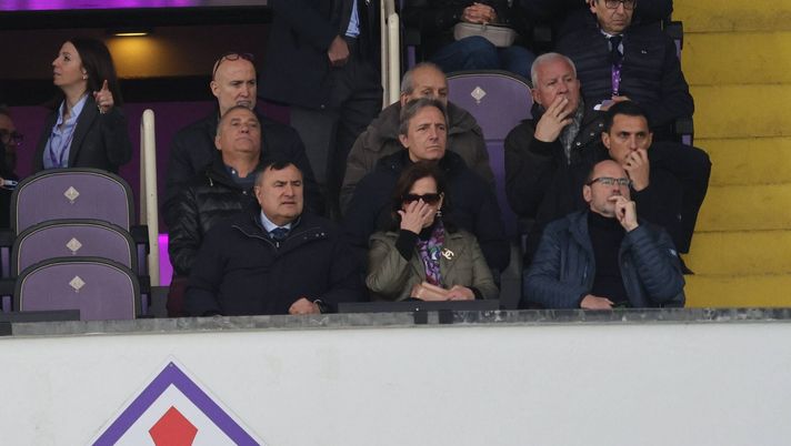 Arrivati i figli di Joe Barone al San Raffaele: la visita al padre - immagine 1