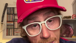 Un discografico del Nord esalta i napoletani: “Tutti dovrebbero imparare da loro”