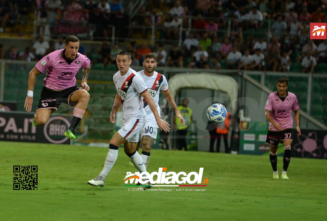 FOTO Palermo-Genoa 1-0: la gallery del big match della 5ª giornata di Serie B 2022-23 - immagine 10