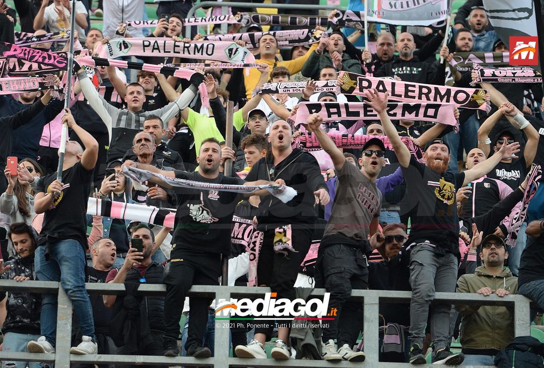 FOTO, i tifosi allo stadio per Palermo – Potenza 2-0 (Gallery) - immagine 13