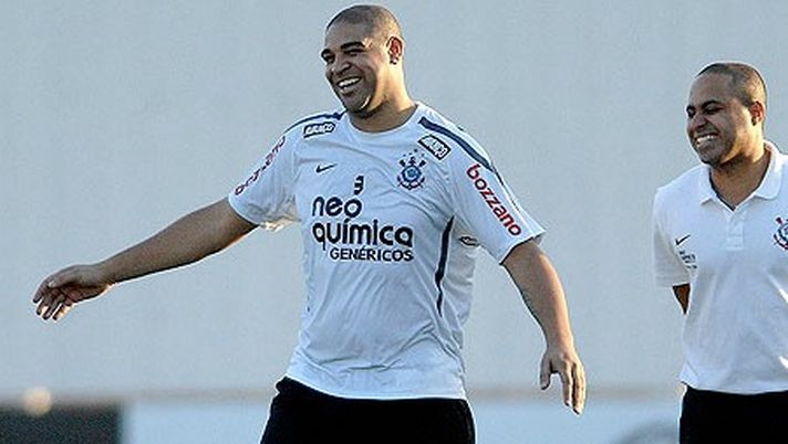 Brasile: Adriano dimagrisce e il Corinthians lo inserisce nella lista Libertadores - immagine 1