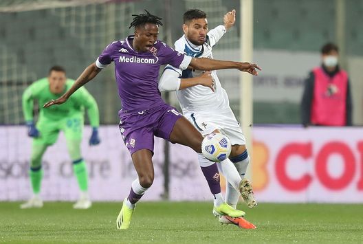 FLORENCE, ITALY - APRIL 11: Christian Kouame of ACF Fiorentina battles for the ball with Jose' Luis Palomino of Atalanta BC during the Serie A match between ACF Fiorentina and Atalanta BC at Stadio Artemio Franchi on April 11, 2021 in Florence, Italy. (Photo by Gabriele Maltinti/Getty Images) FLORENCE, ITALY - APRIL 11: Christian Kouame of ACF Fiorentina battles for the ball with Jose' Luis Palomino of Atalanta BC during the Serie A match between ACF Fiorentina and Atalanta BC at Stadio Artemio Franchi on April 11, 2021 in Florence, Italy. (Photo by Gabriele Maltinti/Getty Images)