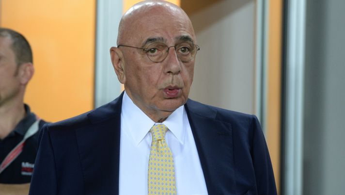 UDINE, ITALY - SEPTEMBER 22:  Adriano Galliani AD of AC Milan looks on before the Serie A match between Udinese Calcio and AC Milan at Stadio Friuli on September 22, 2015 in Udine, Italy.  (Photo by Dino Panato/Getty Images)  UDINE, ITALY - SEPTEMBER 22:  Adriano Galliani AD of AC Milan looks on before the Serie A match between Udinese Calcio and AC Milan at Stadio Friuli on September 22, 2015 in Udine, Italy.  (Photo by Dino Panato/Getty Images)
