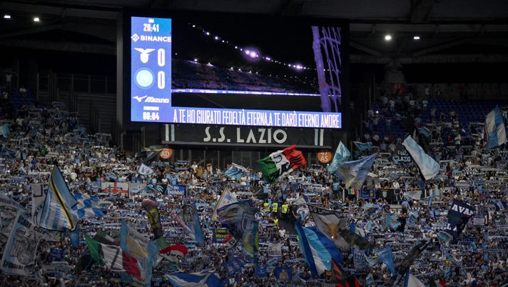 UFFICIALE – Lazio, squalificata per un turno la Curva Nord dopo i cori razzisti - immagine 1