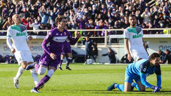 Scamacca vs Vlahovic: parità in campo, destini incrociati sul mercato? - immagine 1