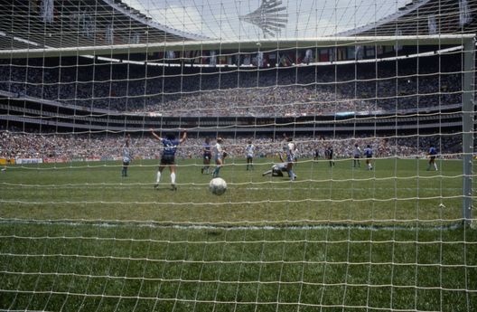 (Photo by Bongarts/Getty Images) Niente Camp Nou, il Clasico di Spagna si globalizza: in campo all’Azteca!- immagine 2
