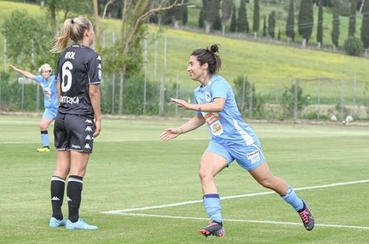 Napoli Femminile, lo squalo Romina Pinna resta in azzurro- immagine 2