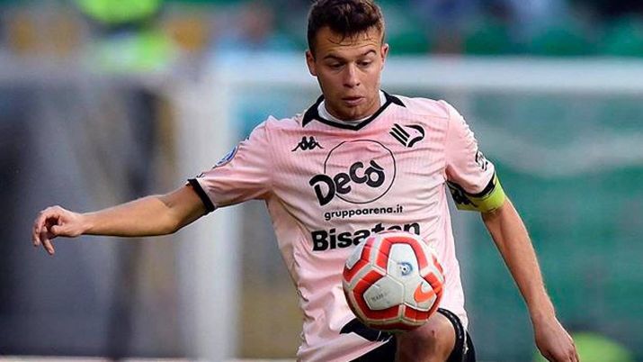 Palermo, un calciatore deve smettere di giocare per problemi di salute 