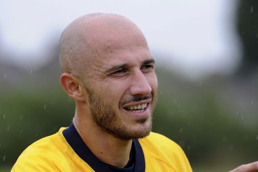 LONDON, ENGLAND - AUGUST 04: Francesco Valiani of Parma looks on during a Parma FC pre-season training session at the Hives centre in London on August 4, 2011 in London, England. (Photo by Dino Panato/Getty Images) LONDON, ENGLAND - AUGUST 04: Francesco Valiani of Parma looks on during a Parma FC pre-season training session at the Hives centre in London on August 4, 2011 in London, England. (Photo by Dino Panato/Getty Images)